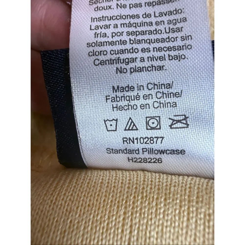 Vintage Berkshire Polar Fleece STANDARD  Fleece Pillowcases Set 2 Yellow Tan